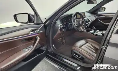 BMW 5-Series 2020 2.0 Автомат в Москве № 319754, миниатюра 11