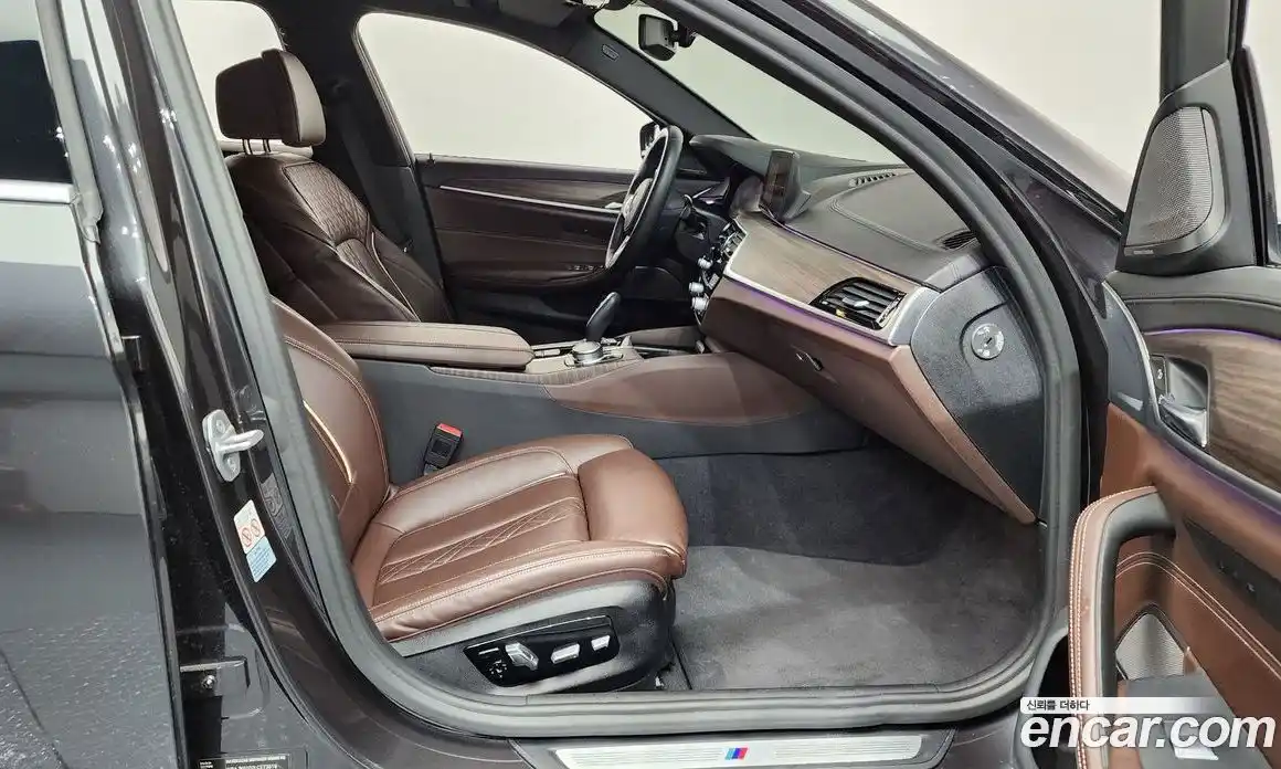 BMW 5-Series 2020 2.0 Автомат в Москве № 319754, фото 19