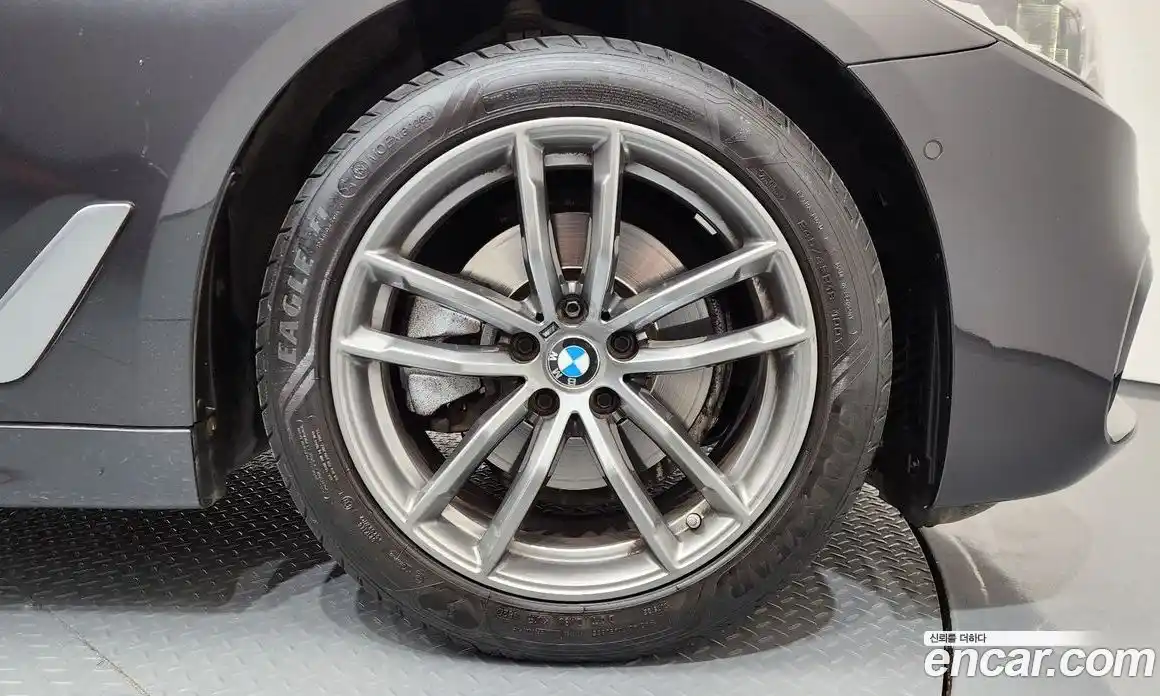 BMW 5-Series 2020 2.0 Автомат в Москве № 319754, фото 5