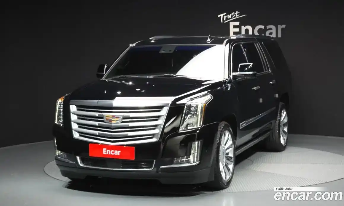 Cadillac Escalade 2019 6.2 Автомат в Москве № 320945, фото 1