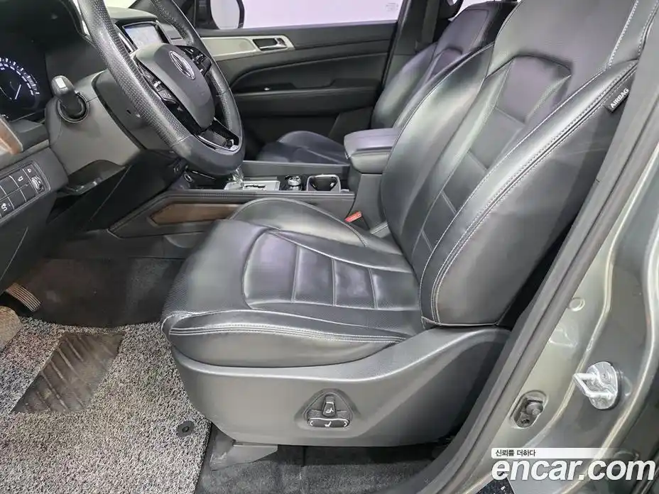 SsangYong Rexton 2018 2.2 Автомат в Москве № 342107, фото 11