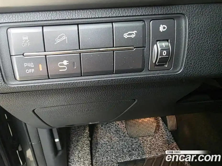 SsangYong Rexton 2018 2.2 Автомат в Москве № 342107, фото 7