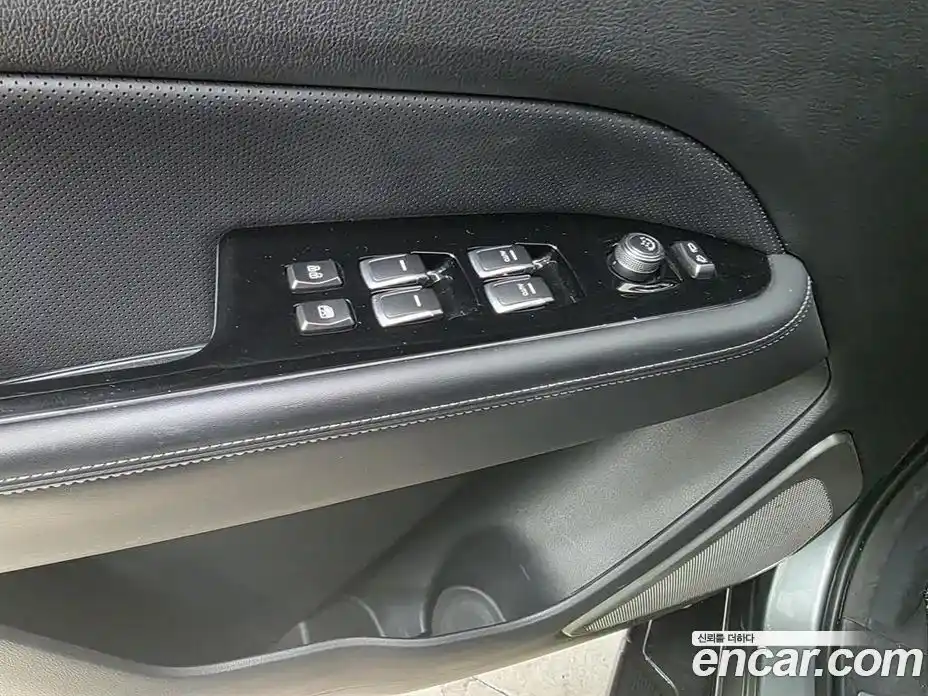 SsangYong Rexton 2018 2.2 Автомат в Москве № 342107, фото 8