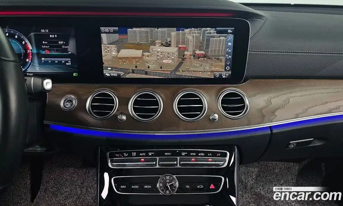 Mercedes-Benz E-Class 2019 2.0 Автомат в Москве № 343017, фото 14