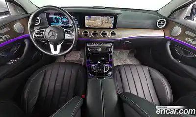 Mercedes-Benz E-Class 2019 2.0 Автомат в Москве № 343017, миниатюра 3