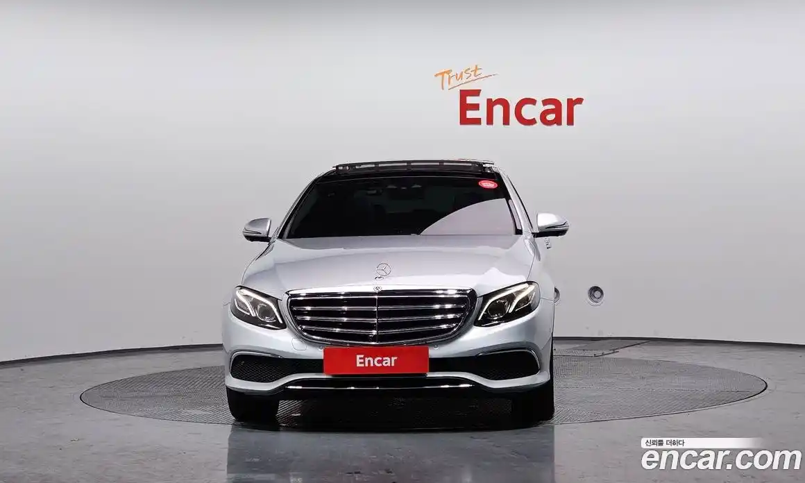 Mercedes-Benz E-Class 2019 2.0 Автомат в Москве № 343017, фото 8