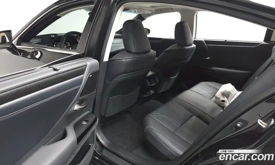 Lexus ES 2026 2.5 Автомат в Москве № 355819, фото 10