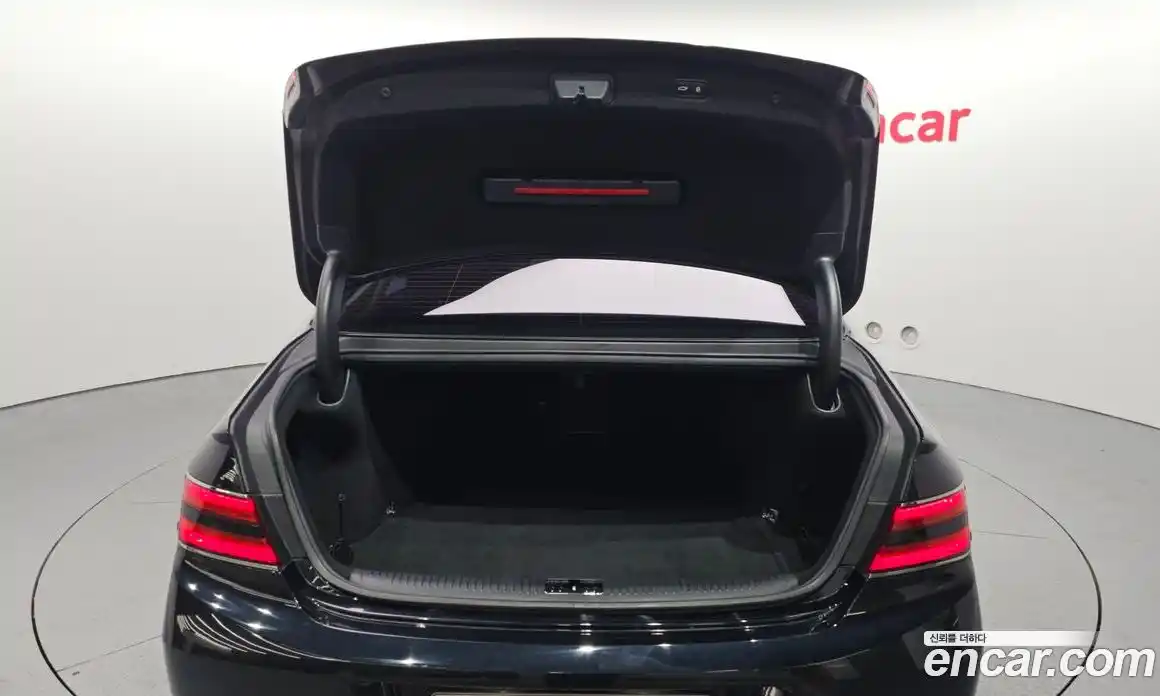 Genesis G90 2019 3.8 Автомат в Москве № 365338, фото 20