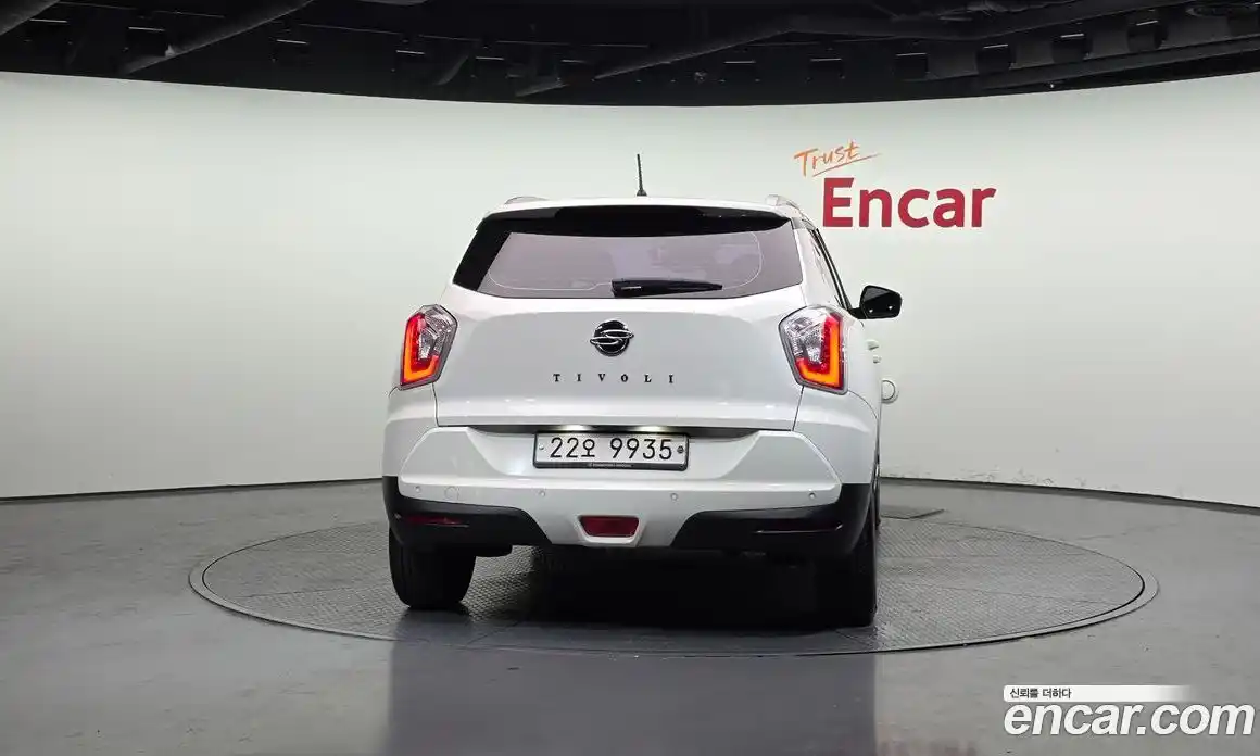 SsangYong TIBOLI 2018 1.6 Автомат в Москве № 366955, фото 4