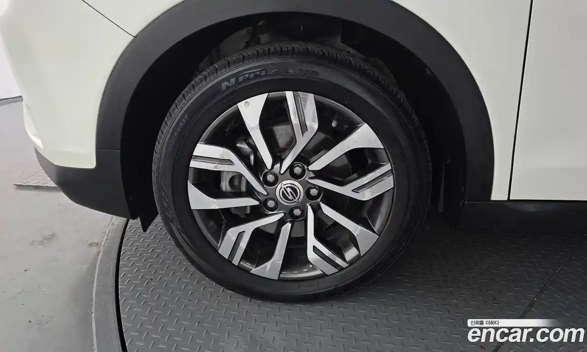 SsangYong TIBOLI 2018 1.6 Автомат в Москве № 366955, фото 5