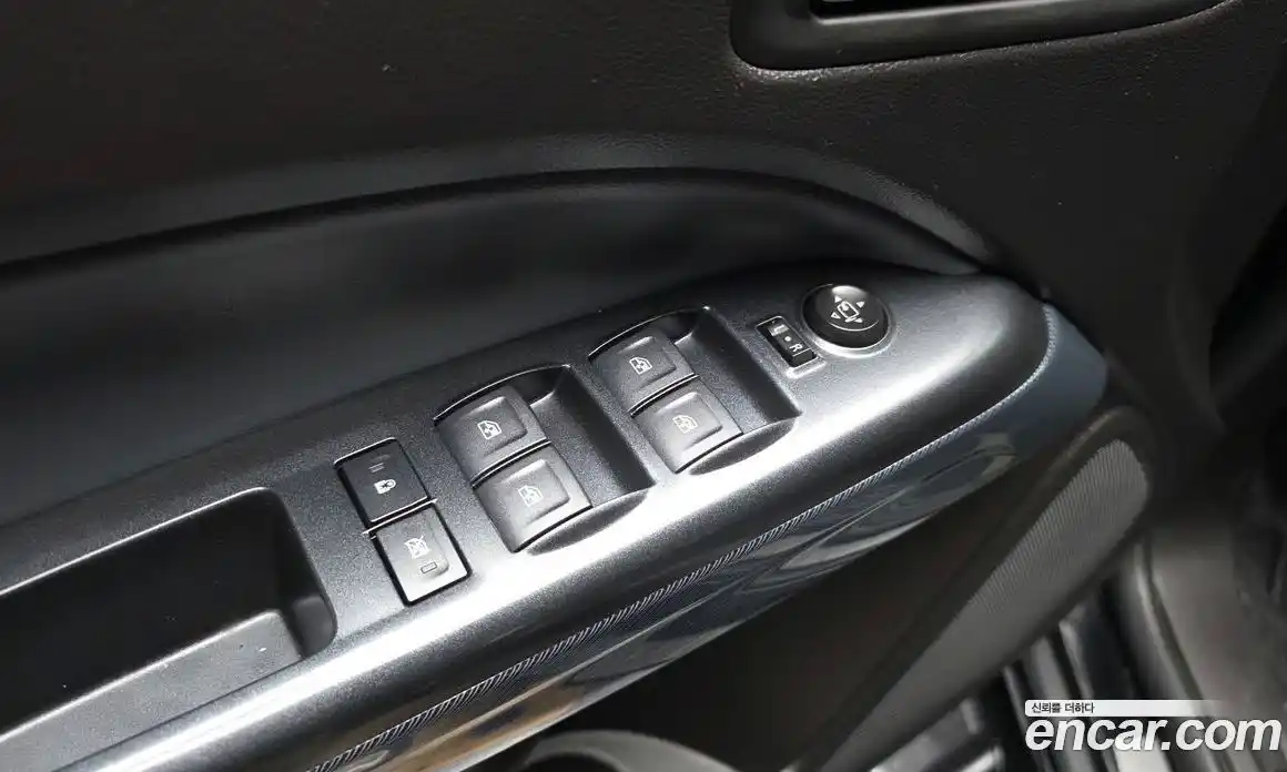 Chevrolet Colorado 2021 3.6 Автомат в Москве № 370710, фото 17