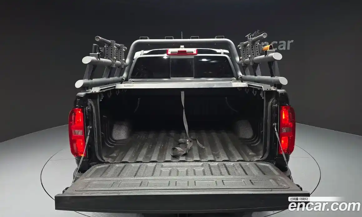 Chevrolet Colorado 2021 3.6 Автомат в Москве № 370710, фото 20