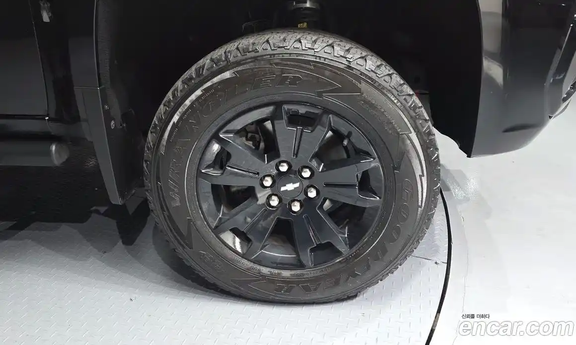 Chevrolet Colorado 2021 3.6 Автомат в Москве № 370710, фото 5