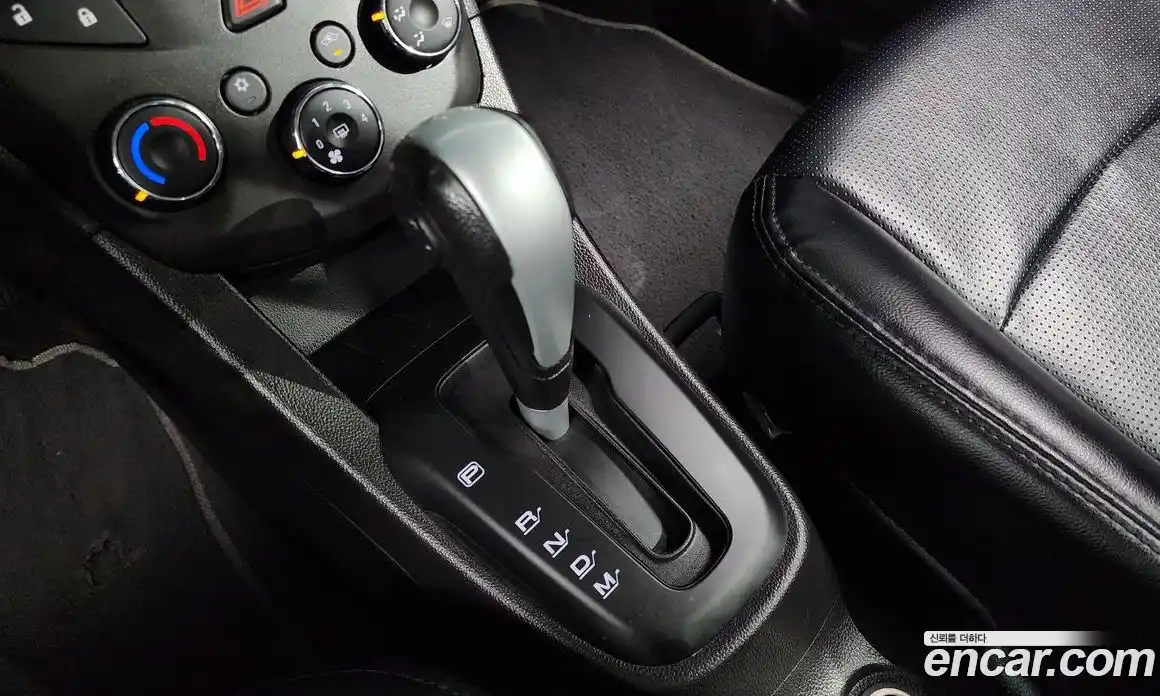 Chevrolet Aveo 2018 1.4 Автомат в Москве № 38560, фото 16