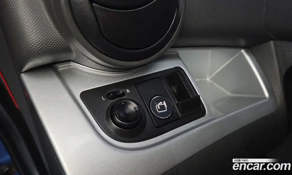 Chevrolet Spark 2014 1.0 Автомат в Москве № 38610, фото 13