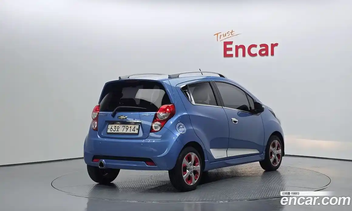 Chevrolet Spark 2014 1.0 Автомат в Москве № 38610, фото 17