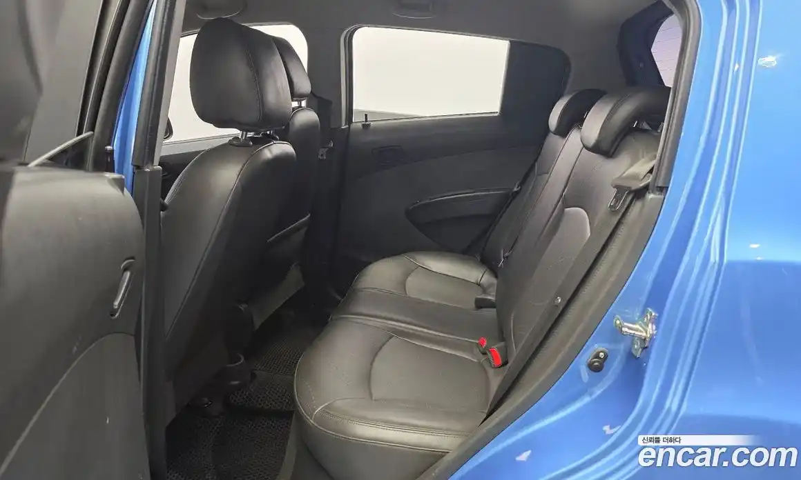 Chevrolet Spark 2014 1.0 Автомат в Москве № 38610, фото 19