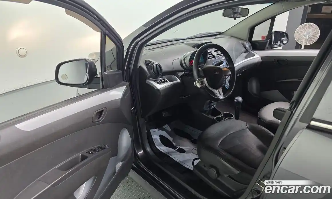 Chevrolet Spark 2014 1.0 Автомат в Москве № 38787, фото 15