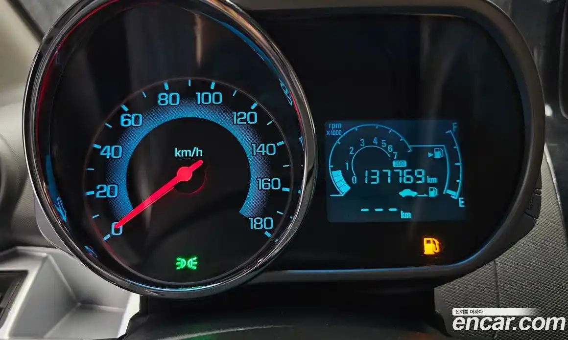 Chevrolet Spark 2014 1.0 Автомат в Москве № 39002, фото 20