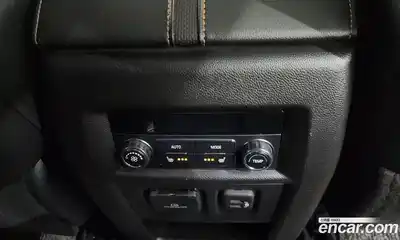 Chevrolet Traverse 2020 3.6 Автомат в Москве № 40457, миниатюра 11