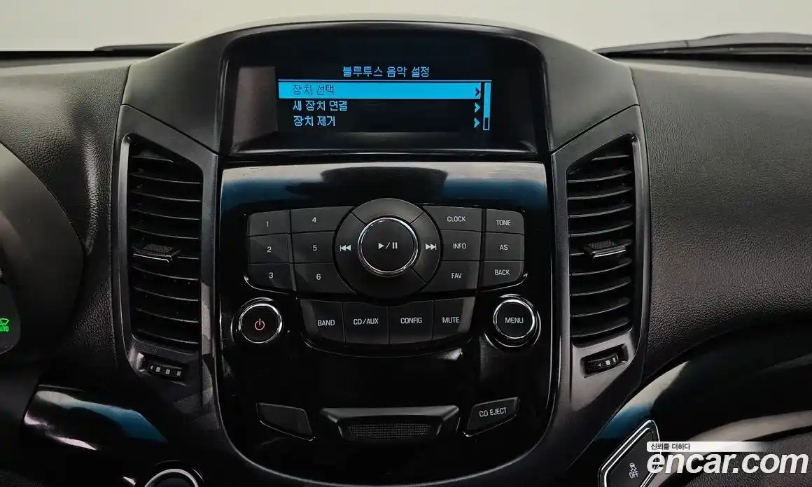 Chevrolet Orlando 2012 2.0 Автомат в Москве № 40565, фото 14