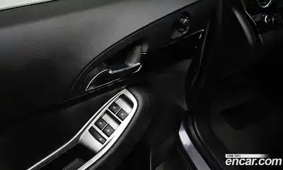 Chevrolet Orlando 2012 2.0 Автомат в Москве № 40565, миниатюра 8