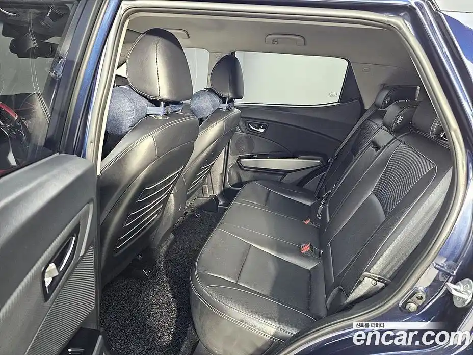 SsangYong TIBOLI 2018 1.6 Автомат в Москве № 407764, фото 9