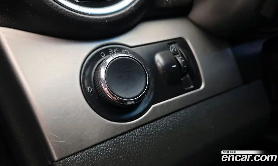 Chevrolet Orlando 2012 2.0 Автомат в Москве № 41462, фото 19