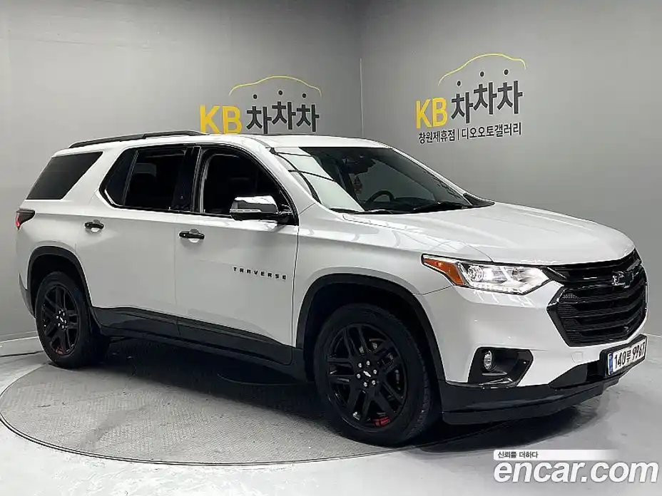 Chevrolet Traverse 2021 3.6 Автомат в Москве № 41676, фото 1