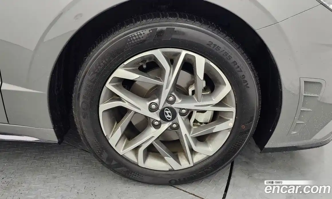 Hyundai Sonata 2022 1.6 Автомат в Москве № 47641, фото 20