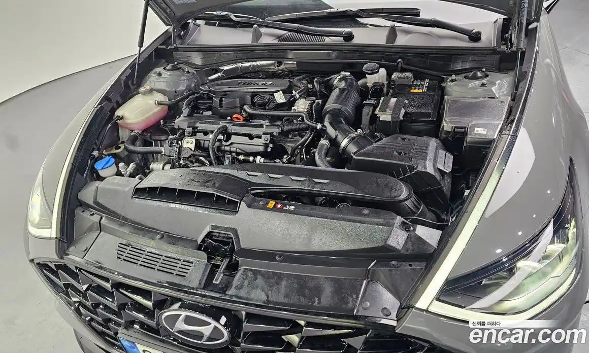 Hyundai Sonata 2022 1.6 Автомат в Москве № 47641, фото 3