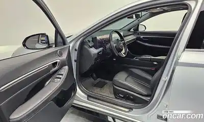 Hyundai Sonata 2024 1.6 Автомат в Москве № 49615, миниатюра 7