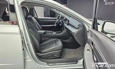 Hyundai Sonata 2024 1.6 Автомат в Москве № 49615, миниатюра 8