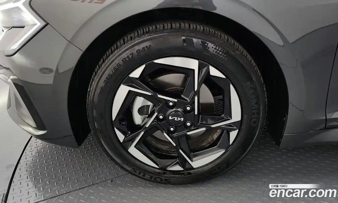 Kia K5 2024 1.6 Автомат в Москве № 53115, фото 11