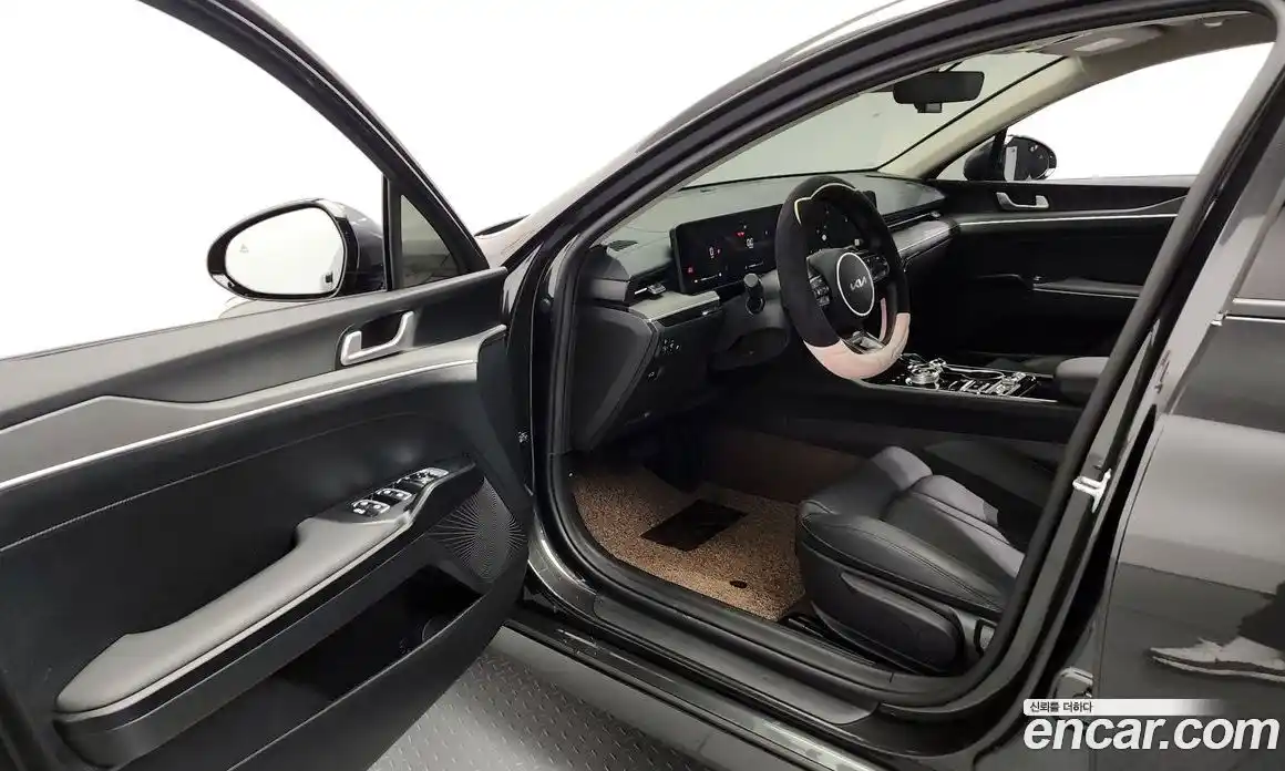 Kia K5 2024 1.6 Автомат в Москве № 53115, фото 13