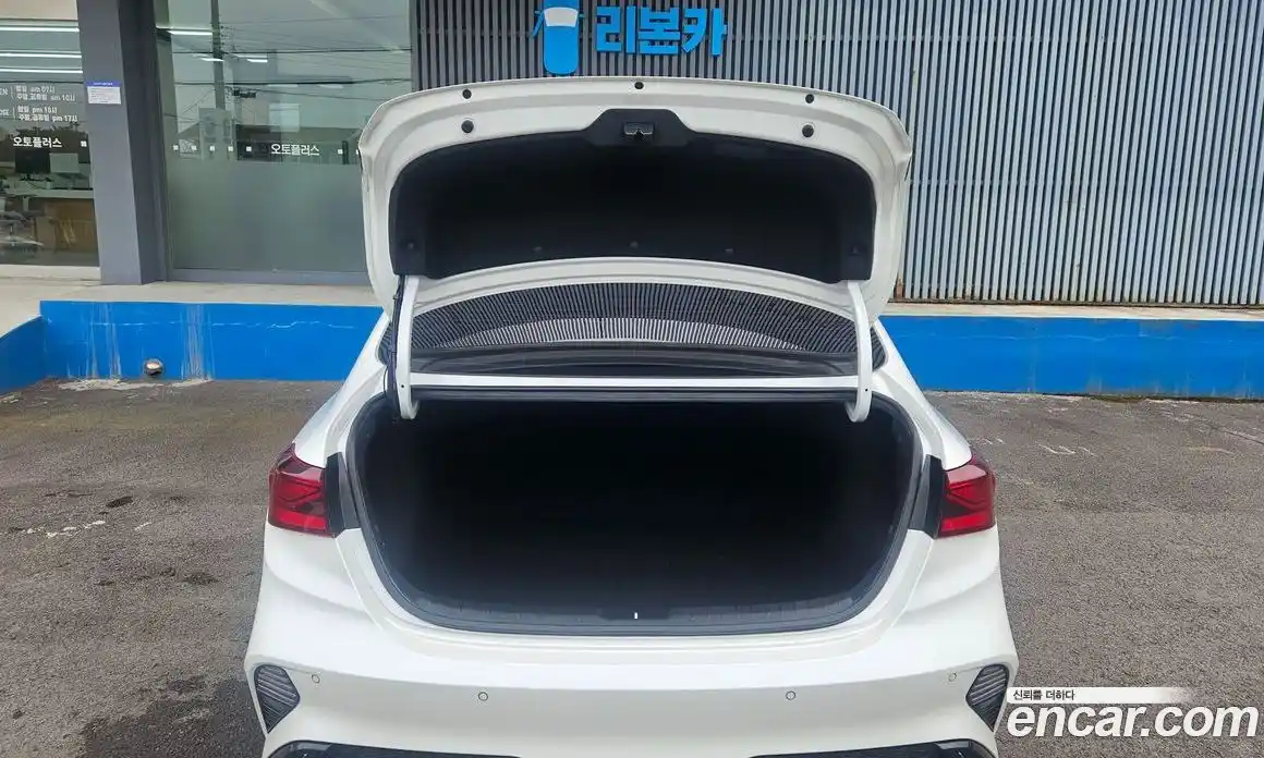 Kia K3 2022 1.6 Автомат в Москве № 55156, фото 19