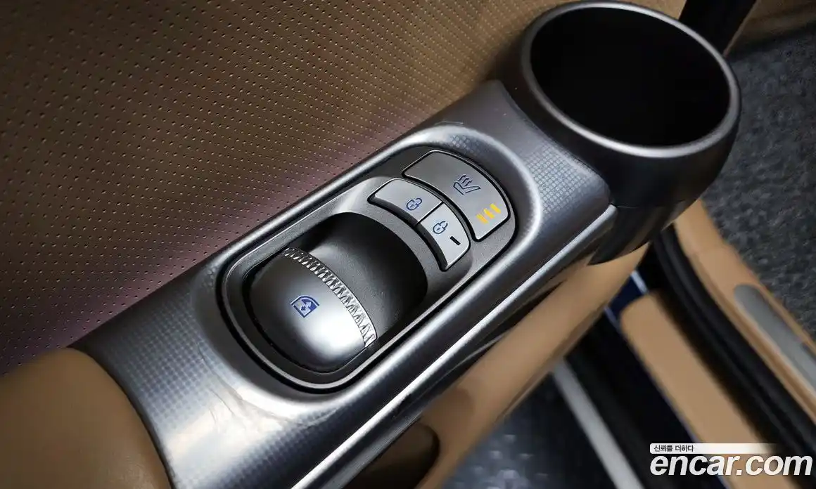 Genesis GV60 2022 0.1 Автомат в Москве № 56508, фото 17