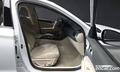 Genesis G70 2021 2.0 Автомат в Москве № 57431, миниатюра 11