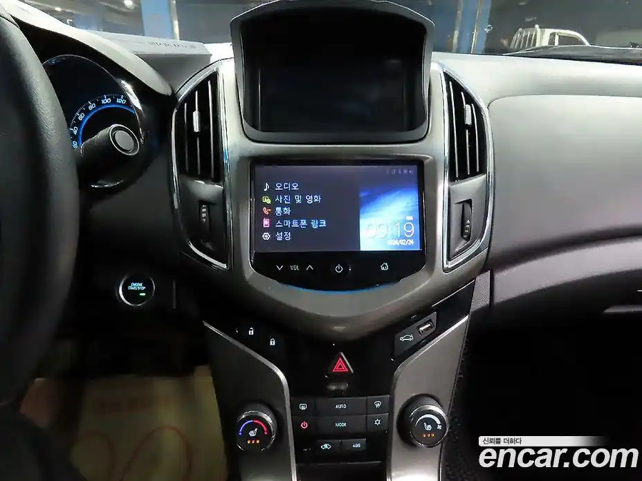 Chevrolet Cruze 2014 1.8 Автомат в Москве № 74117, фото 11