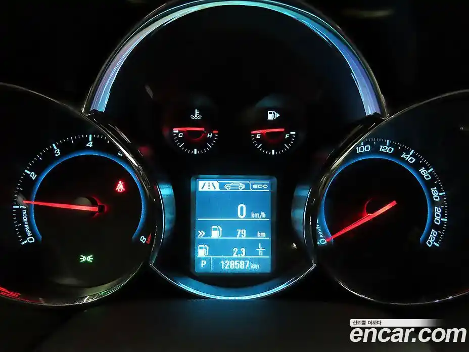 Chevrolet Cruze 2014 1.8 Автомат в Москве № 74117, фото 8