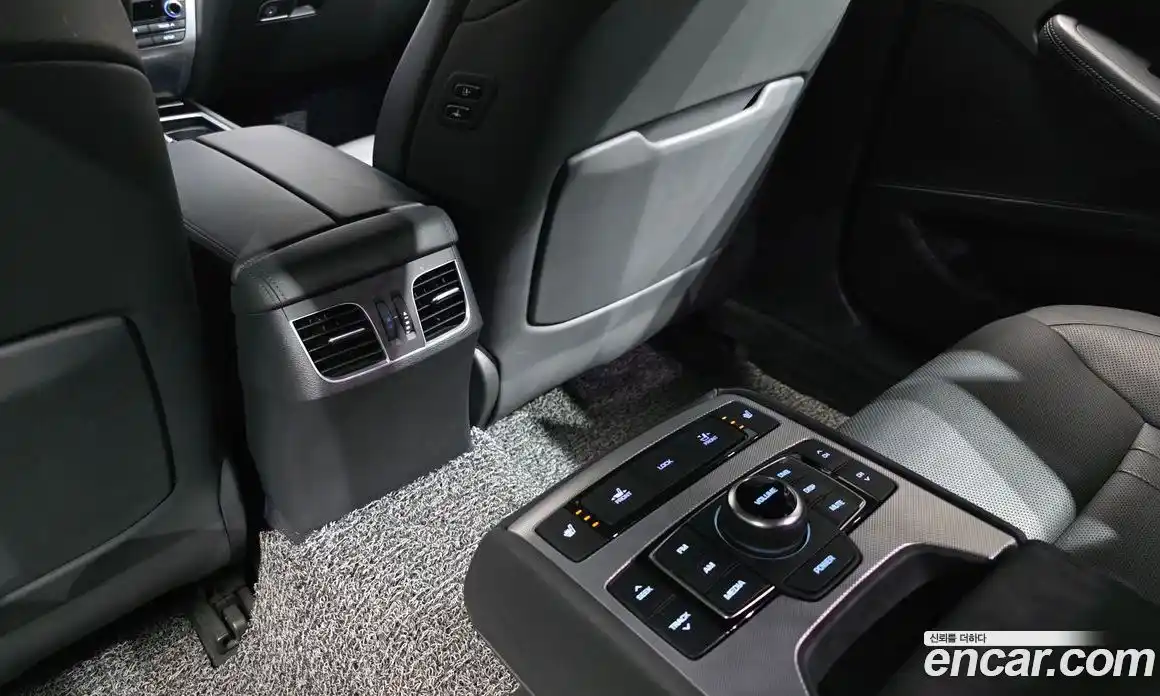 Genesis G80 2019 3.3 Автомат в Москве № 84893, фото 20