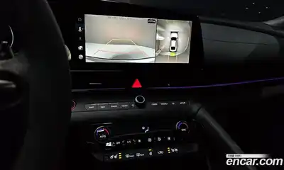 Hyundai Avante 2024 1.6 Автомат в Москве № 8587, миниатюра 3