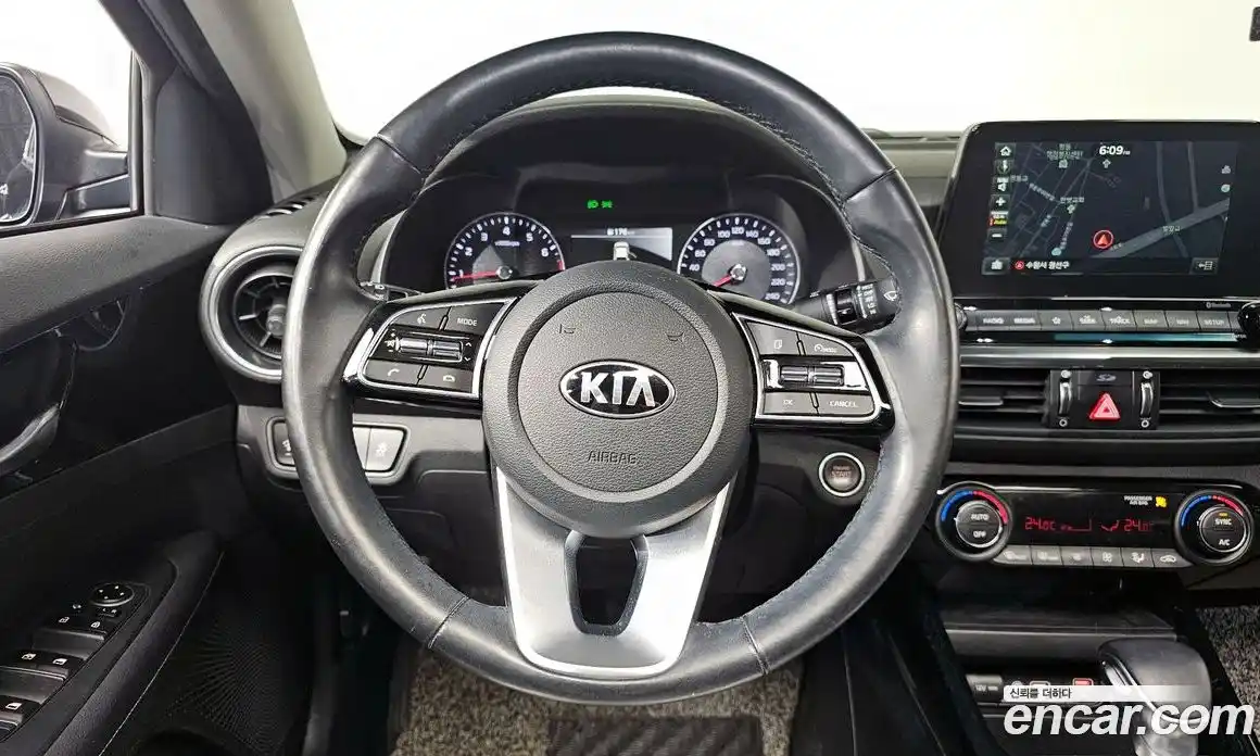 Kia K3 2019 1.6 Автомат в Москве № 94954, фото 13