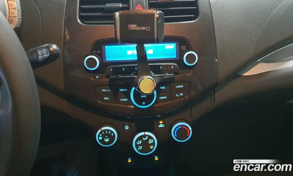 Chevrolet Spark 2014 1.0 Механическая в Москве № 97124, фото 17