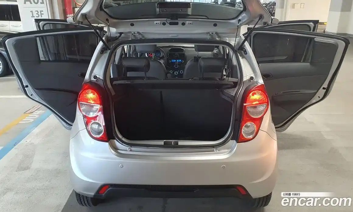 Chevrolet Spark 2014 1.0 Механическая в Москве № 97124, фото 10