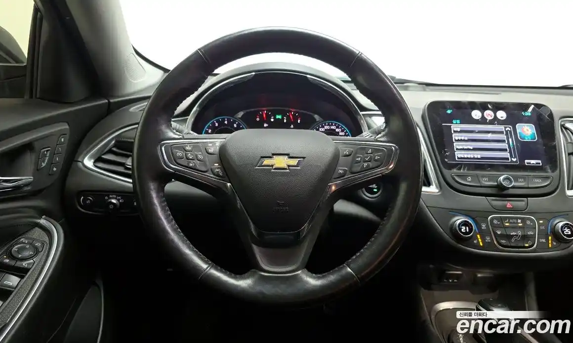 Chevrolet Malibu 2017 2.0 Автомат в Москве № 98459, фото 13