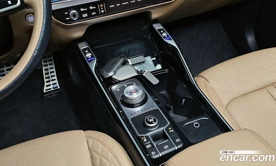 Kia Sorento 2024 1.6 Автомат в Москве № 103108, фото 18