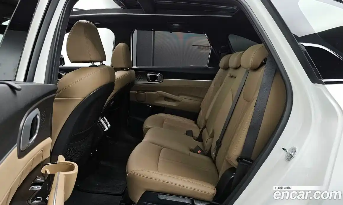 Kia Sorento 2024 1.6 Автомат в Москве № 103108, фото 4