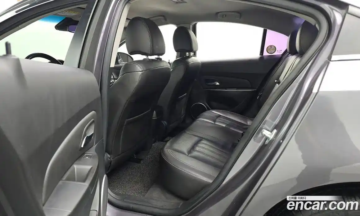 Chevrolet Cruze 2013 1.8 Автомат в Москве № 105447, фото 3