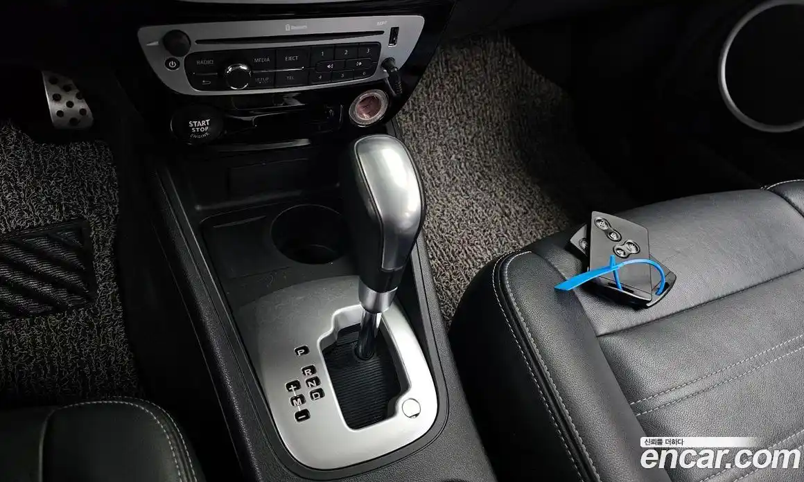 Renault SM3 2016 1.6 Автомат в Москве № 106088, фото 15